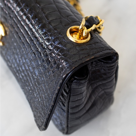 Chanel Vintage 1989 Classic Mini Flap Black Alligator 24K Gold Plated Bag - Picture 10 of 16